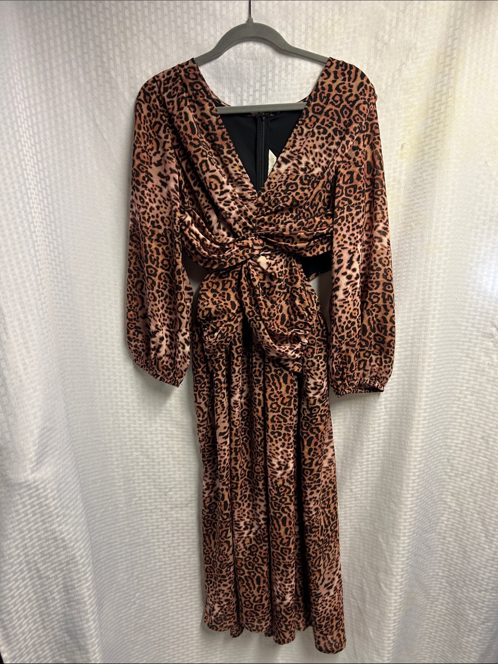 Ranna Gill Leopard-Print Maxi Dress. Measures 47” shoulder to curved hem.